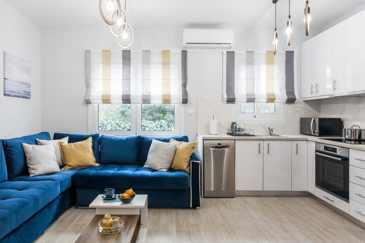 Luxury Seaside Apartment Next To Starbucks Opossite The Beach Park Of Flisvos Athen Eksteriør bilde